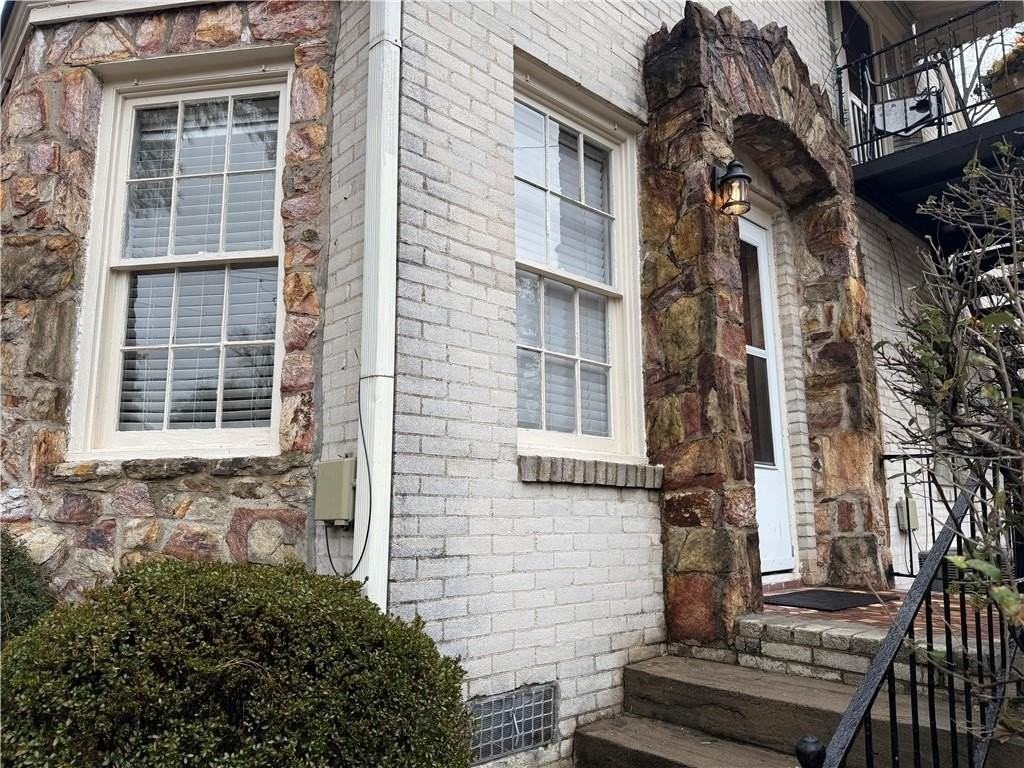 1854 Virginia Avenue #2