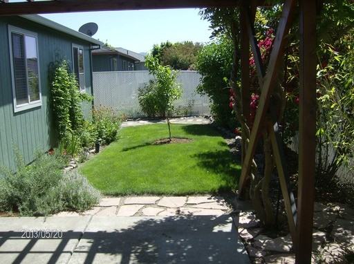 359 Bradley Way - Photo 2 of 6