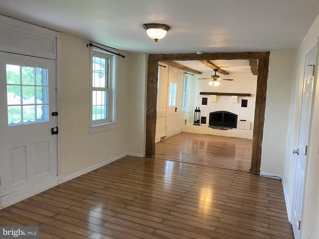 7097 Union Deposit Rd - Photo 4 of 27