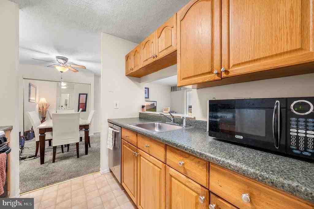 105 Stockton Ct #105 - Photo 7 of 19