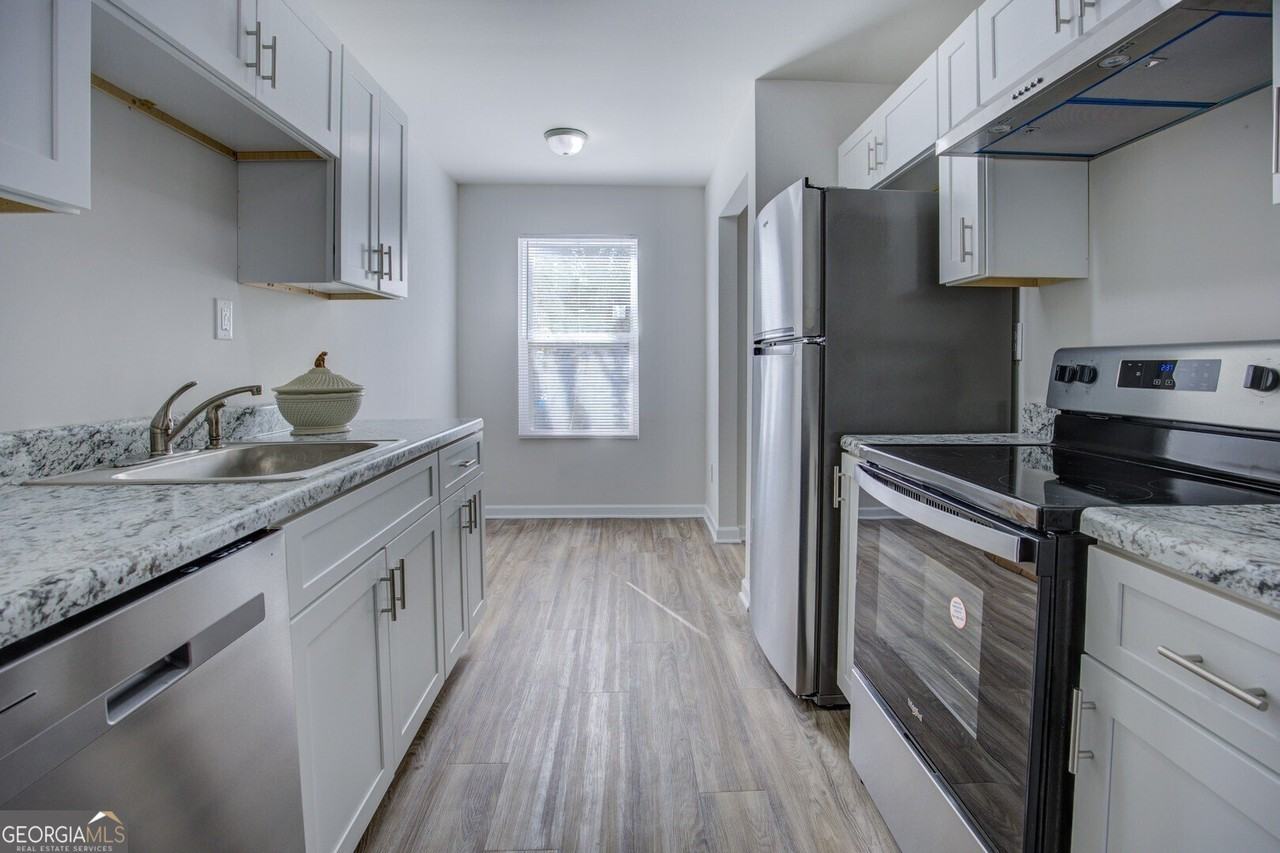 2340 Beaver Ruin Rd Apt 15 #15 - Photo 2 of 27