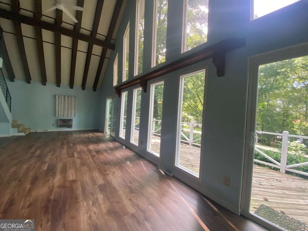 522 Capri Drive - Photo 6 of 46