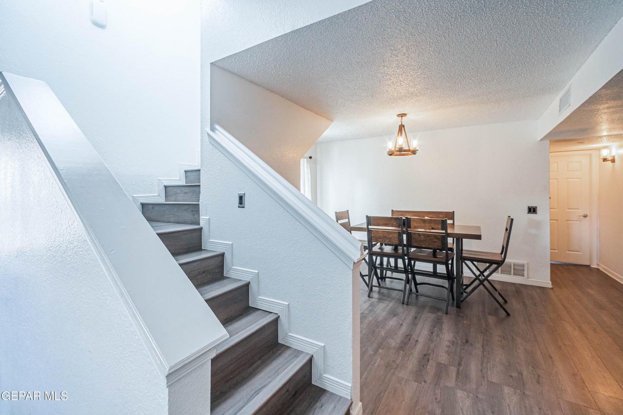 7573 Le Conte Dr Apt A #A - Photo 6 of 27