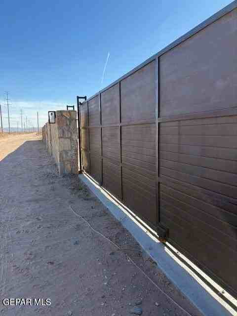 13340 Frankie Lane - Photo 4 of 9