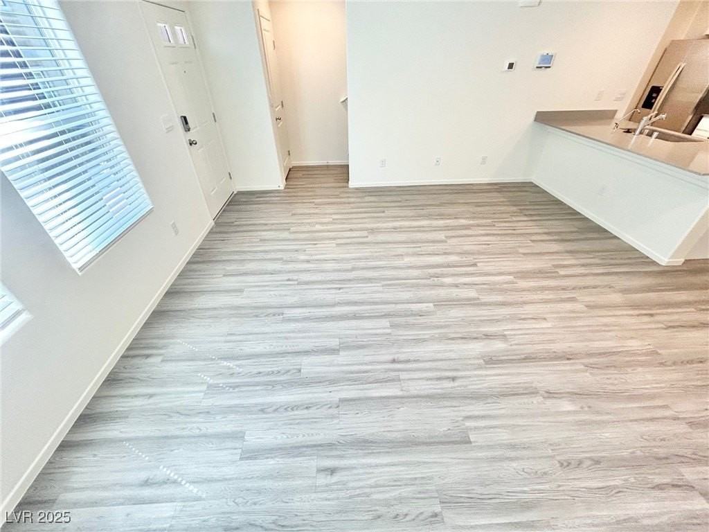 9916 Bumblebee Hills Street - Photo 6 of 38