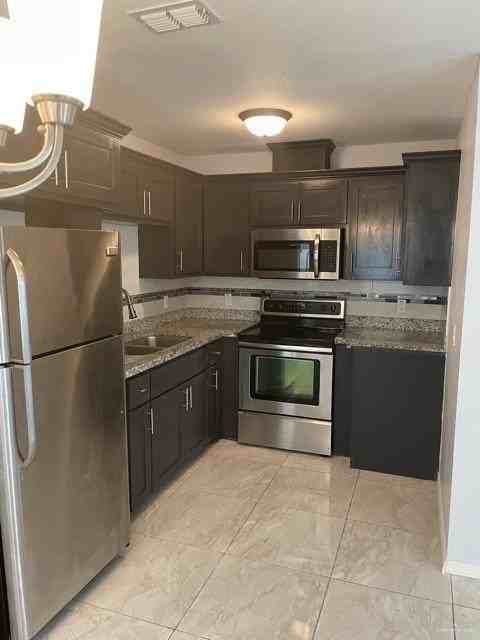 818 S Missouri St #2 - Photo 5 of 21