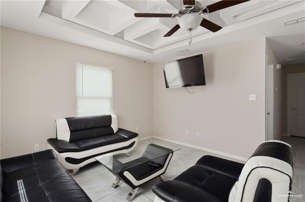 818 S Missouri St #2 - Photo 6 of 21