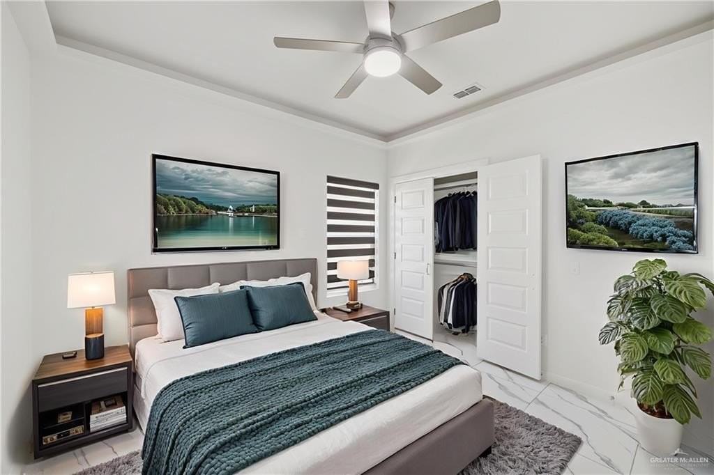 1409 S Yankton St #3 - Photo 5 of 9