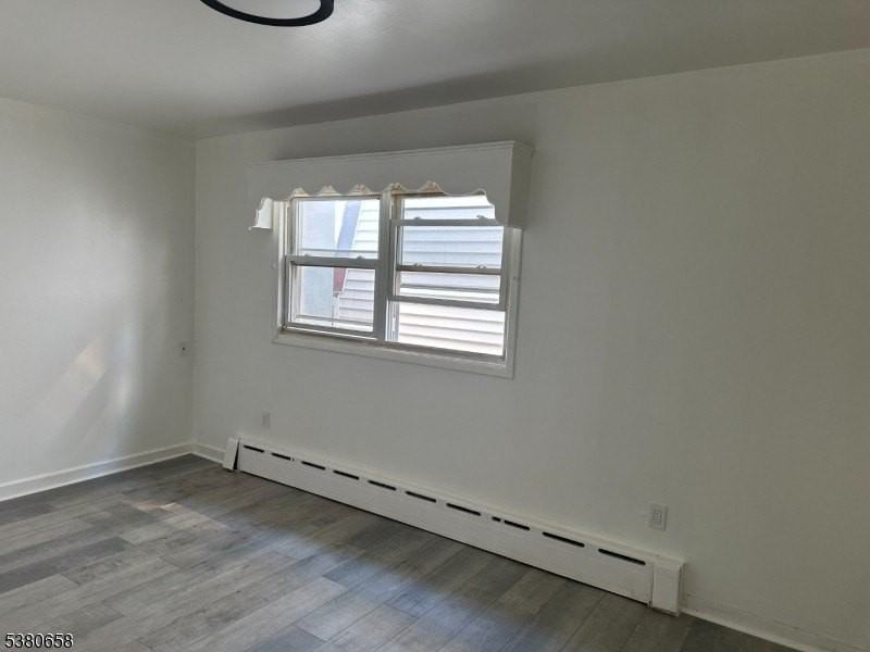 296 Preakness Ave - Photo 7 of 9