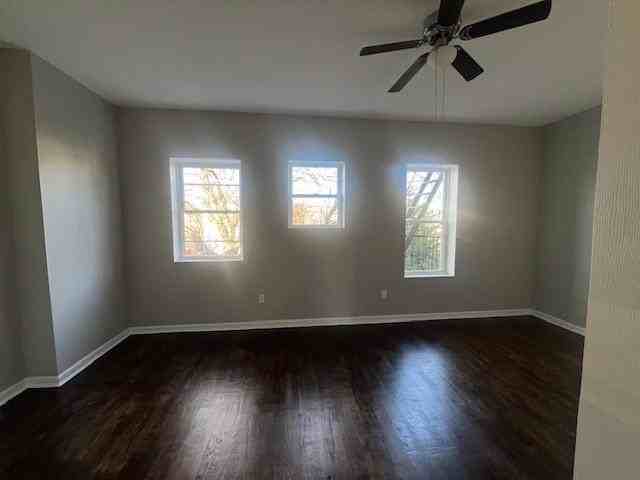 83 Clerk St - Photo 4 of 11