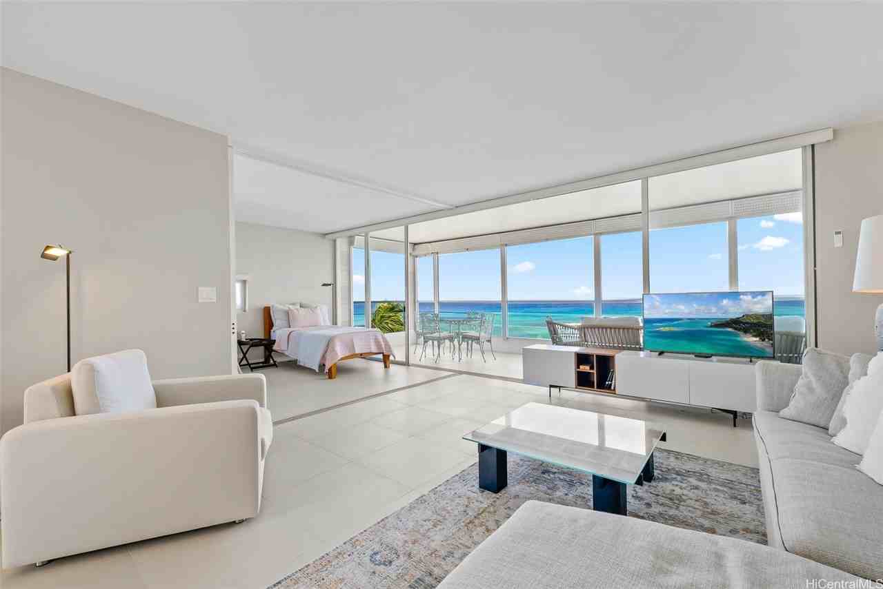 2979 Kalakaua Ave Apt 901 #901 - Photo 7 of 17