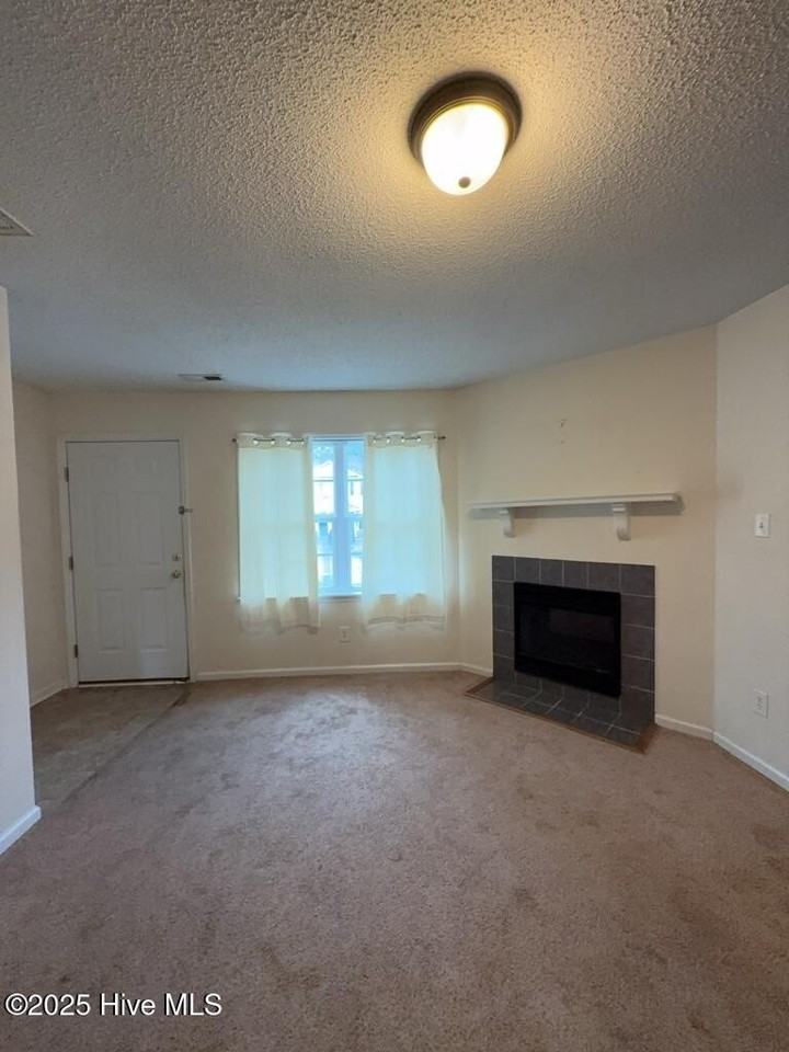 1967 W Brandymill Ln - Photo 3 of 12