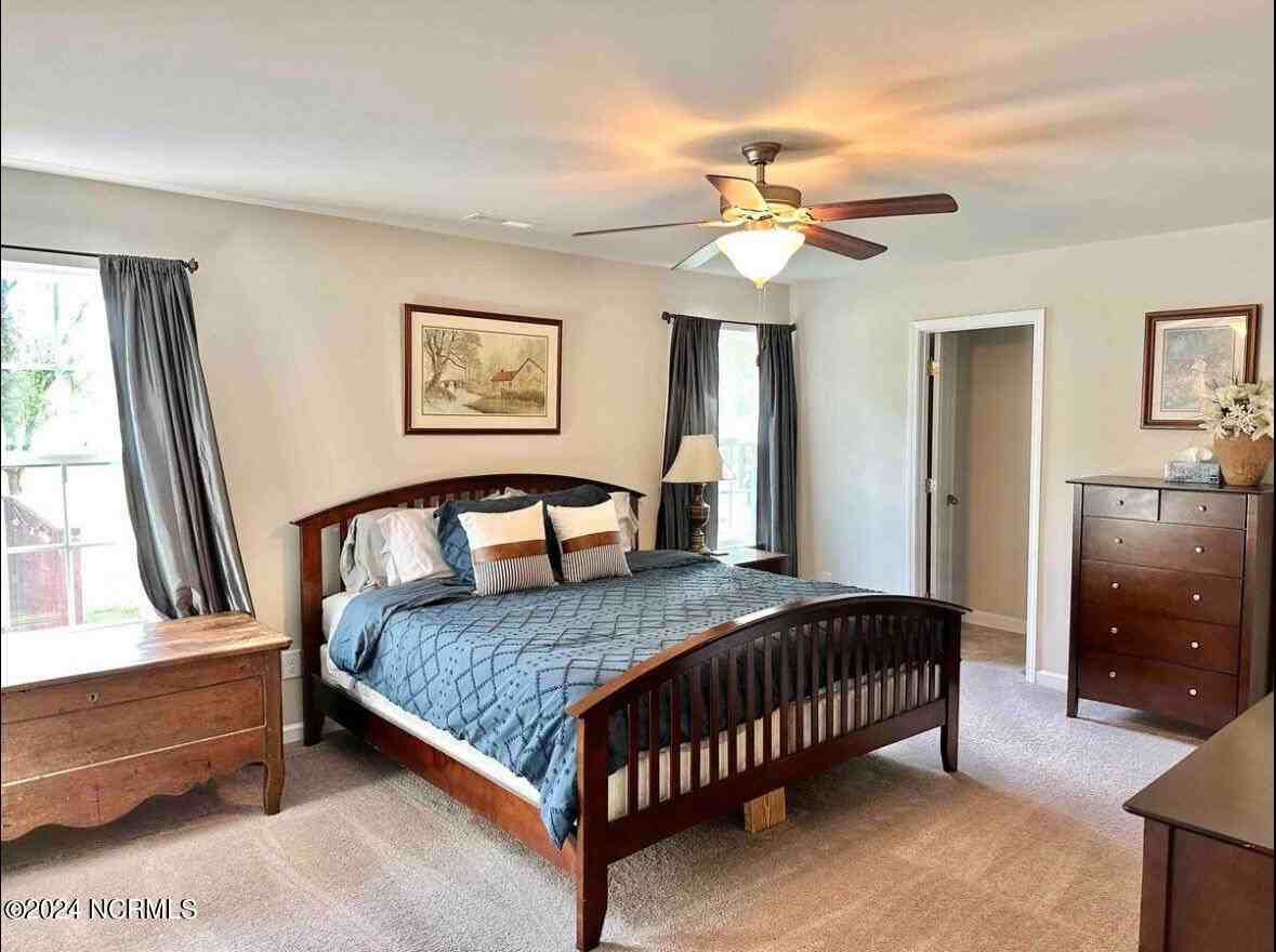 146 Wooster Rd - Photo 7 of 21