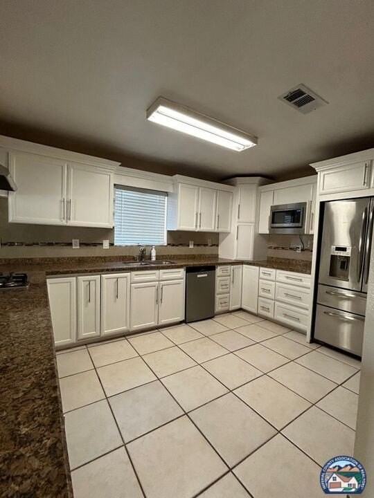 22 E Hawk St - Photo 6 of 13