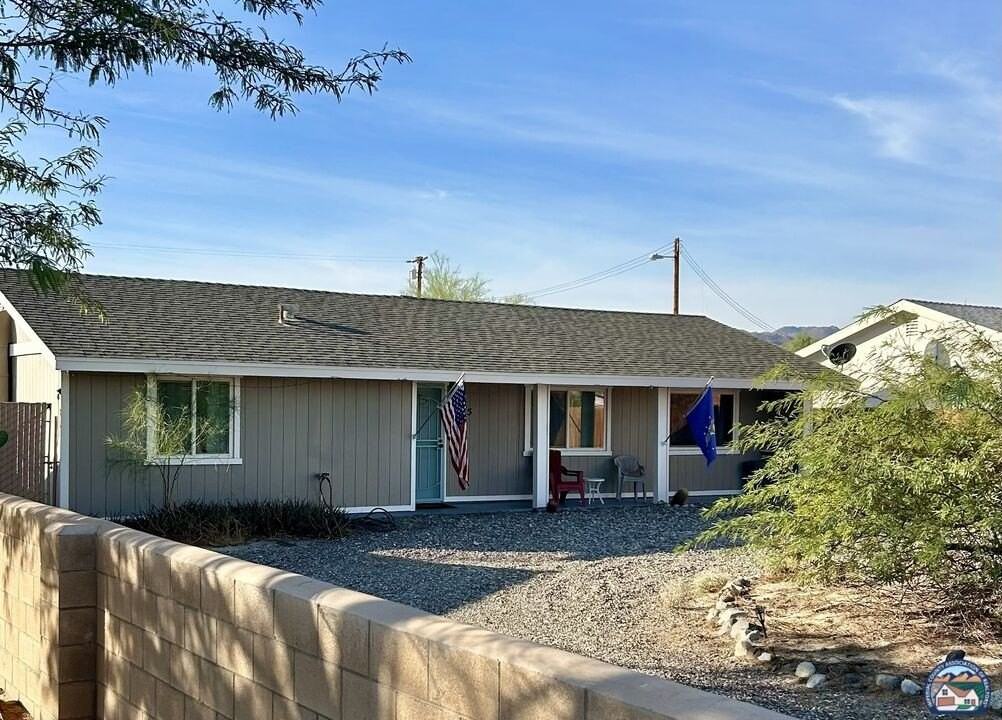 35 W Imperial Hwy - Photo 2 of 2