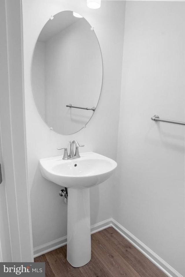 8226 Longford Rd - Photo 6 of 31