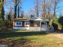 featured image of 5451 Bayview Avenue