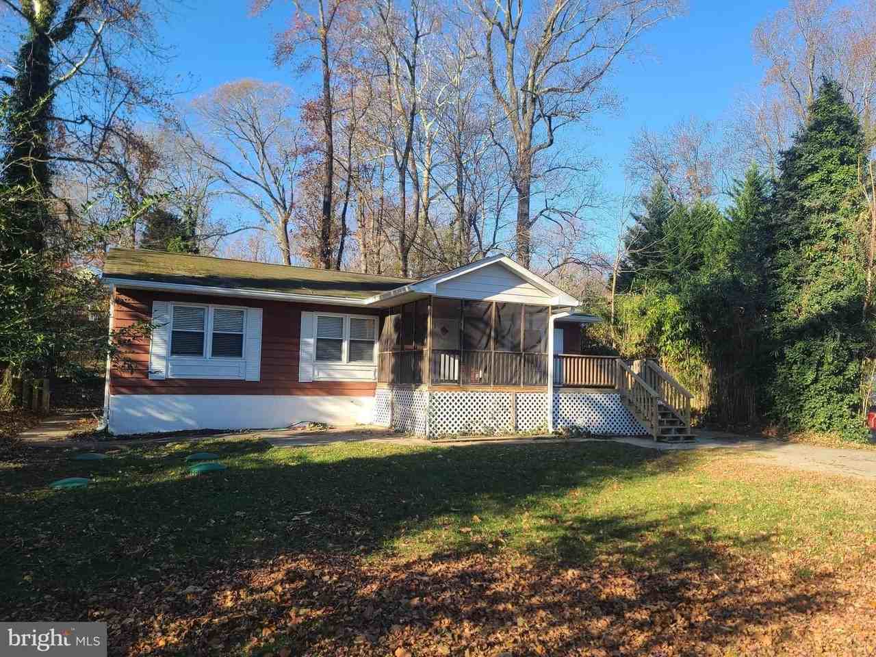 5451 Bayview Ave - Photo 2 of 20