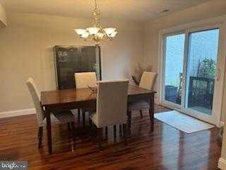 338 Dorset Ct - Photo 7 of 27