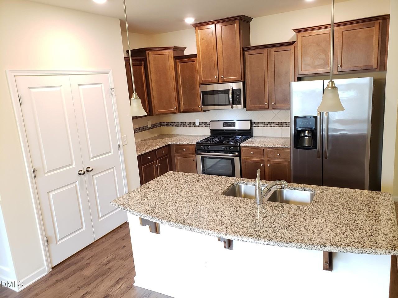 16 Grifton Pl - Photo 4 of 16