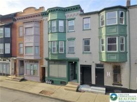 featured image of 40 North 10th Street #3