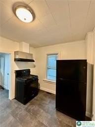 1006 Center St - Photo 5 of 18