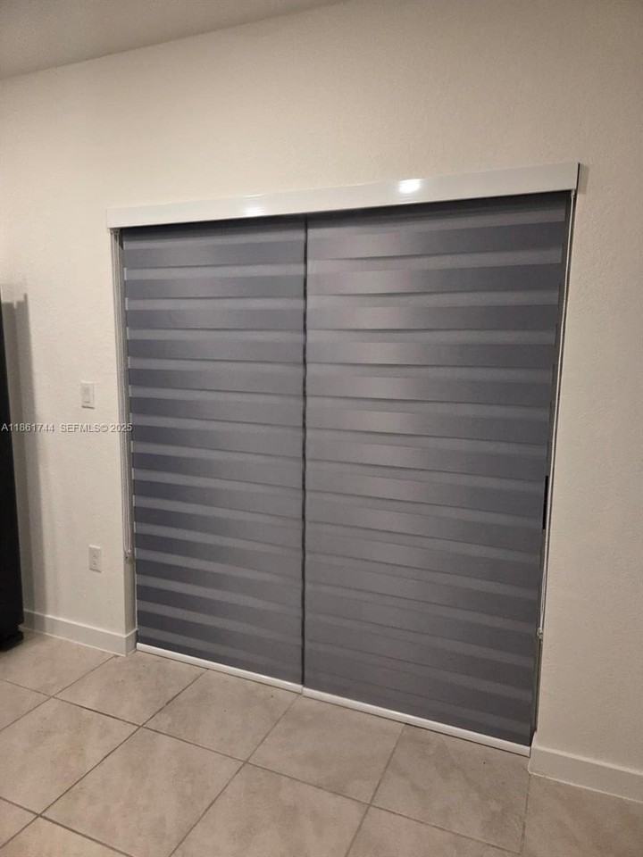 540 Northeast 5th Terrace #0 - Photo 3 of 21