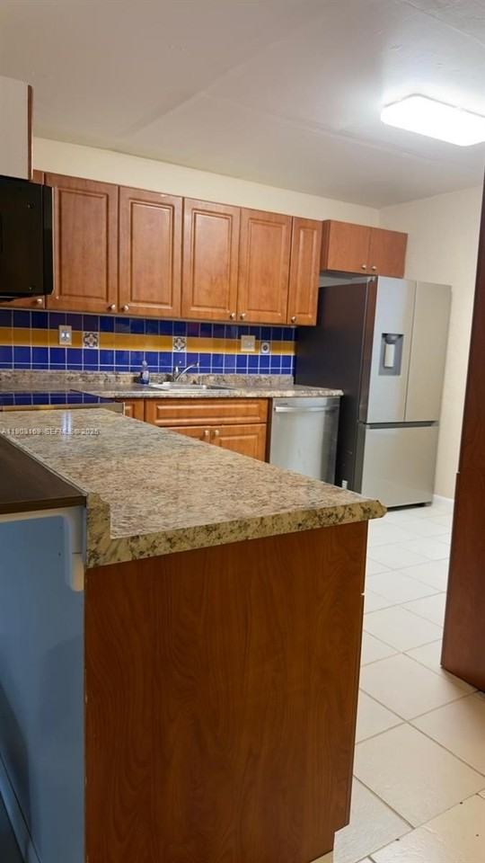 3908 Southwest 67th Terrace #112 - Photo 6 of 17