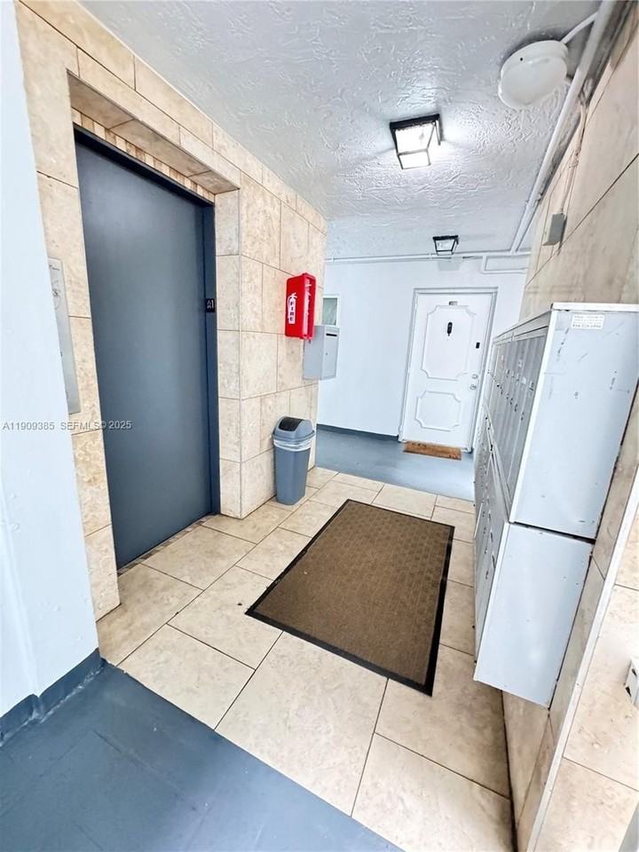 9441 Evergreen Place #206 - Photo 7 of 11