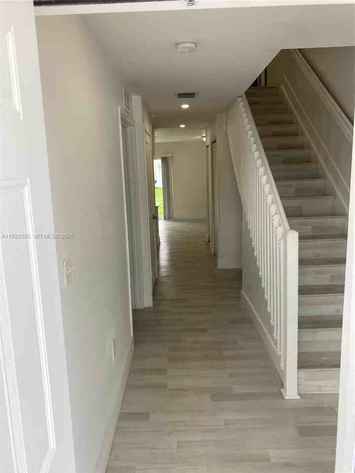 2755 Nw 191st Ter #0 - Photo 2 of 20