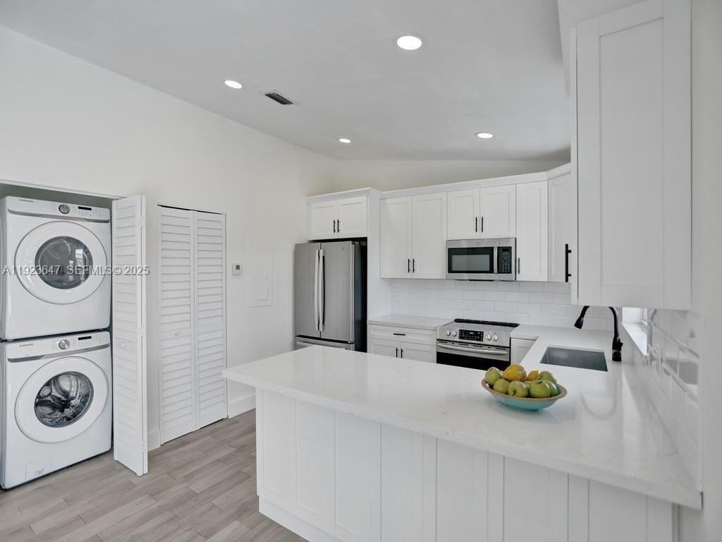 13529 Sw 62nd St #5 - Photo 4 of 24