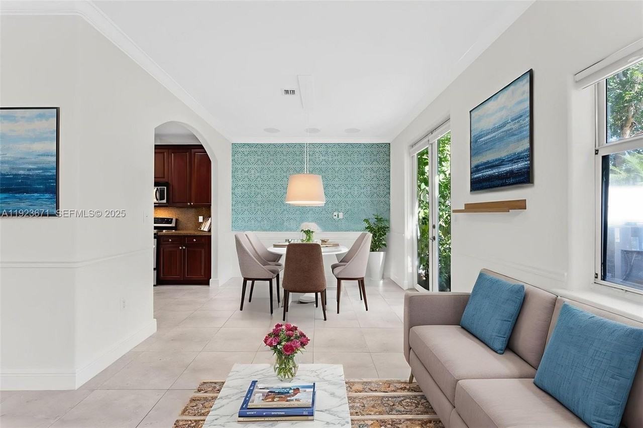 13909 Sw 86th Ct #13909 - Photo 6 of 36