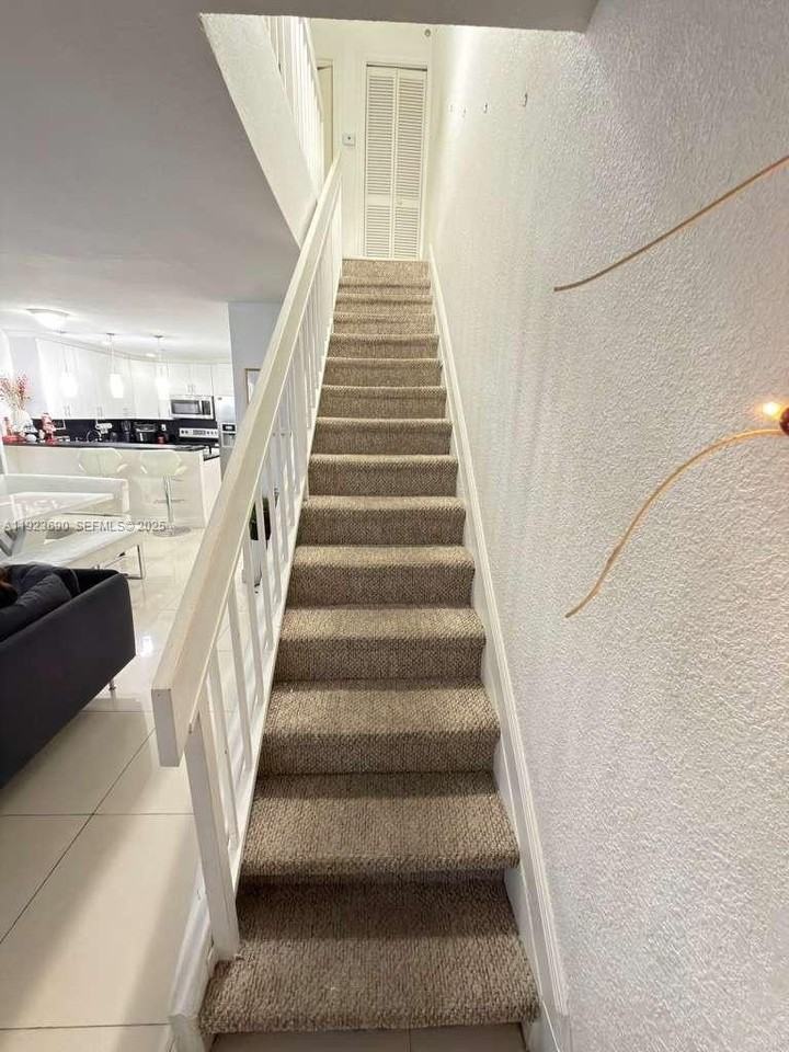 550 Sw 115th Ave #705C - Photo 3 of 21