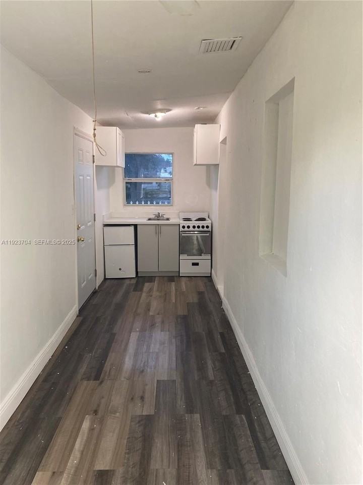 1742 Ali Baba Ave #4 - Photo 4 of 12