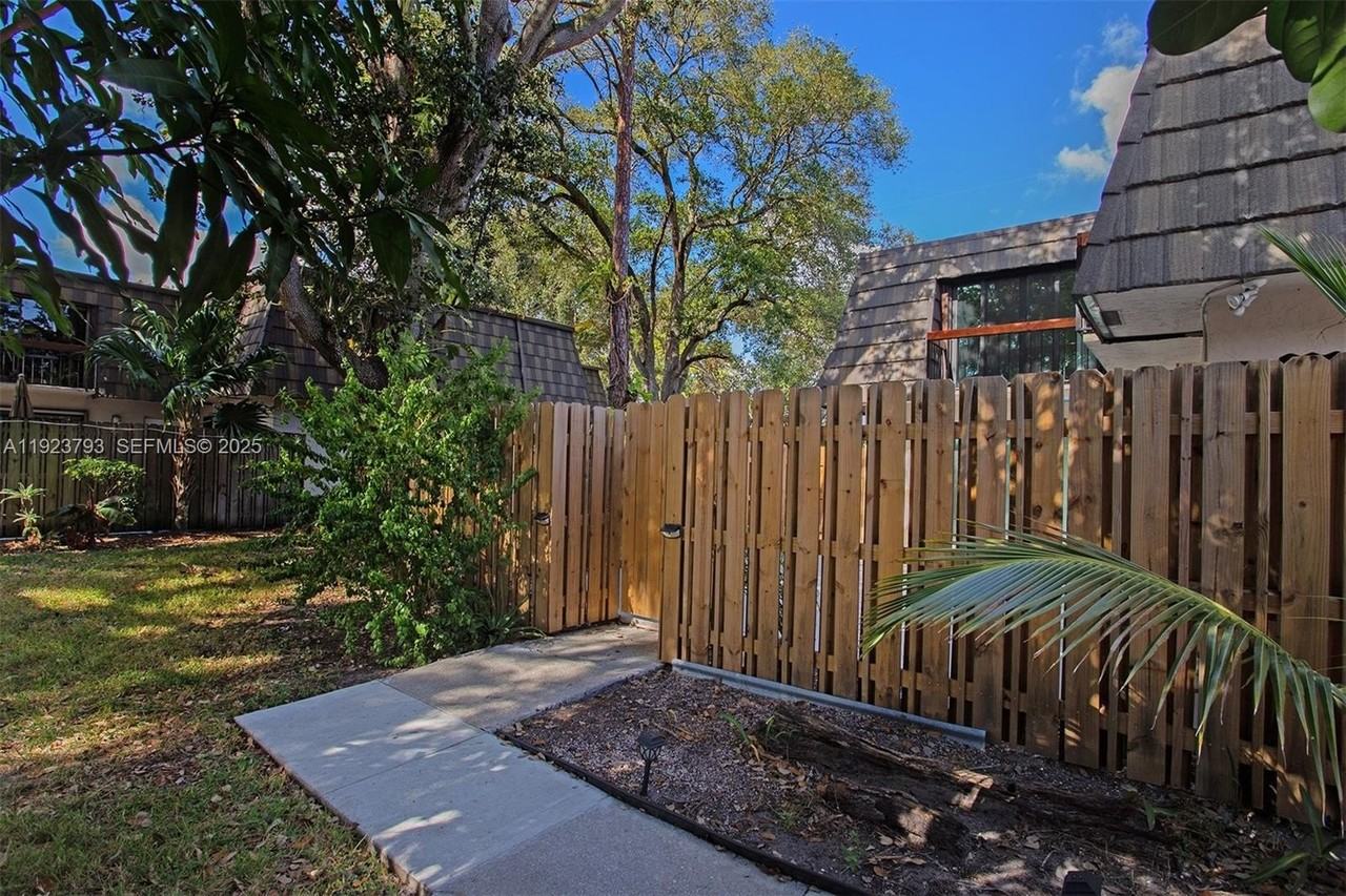 4059 Palm Bay Circle #C