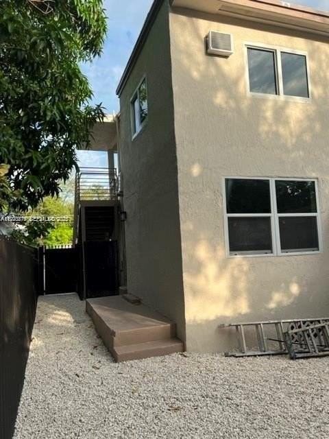 5444 Nw 5th Ave #3 - Photo 7 of 13