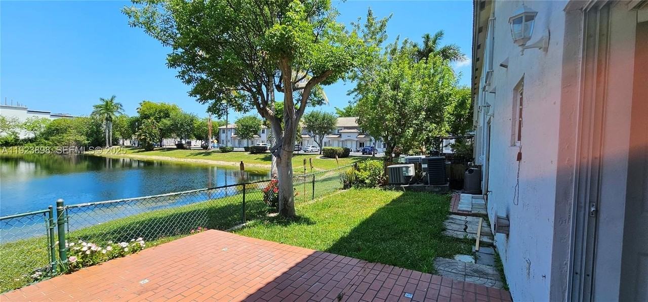 5675 Northwest 109th Avenue #34