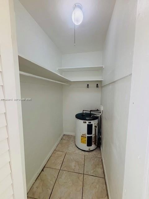 1991 Nw 56th St #D - Photo 5 of 12