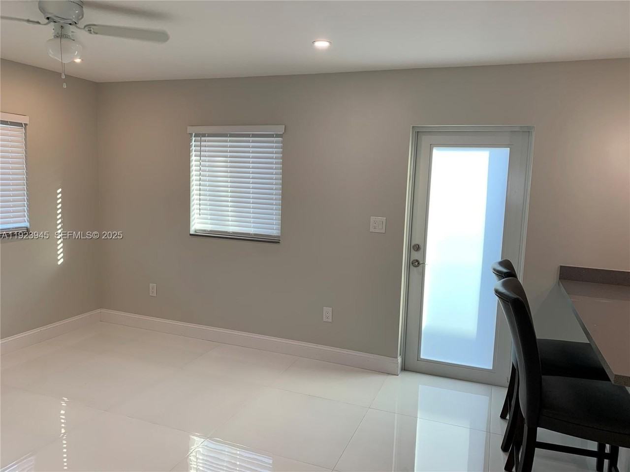 2852 Sw 36th Ave #2852 - Photo 6 of 16