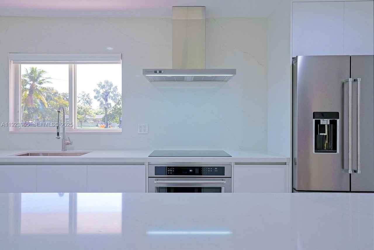 9301 Sw 178th St #0 - Photo 7 of 23