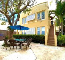 586 Northeast 62nd Street #4 - Photo 1 of 1