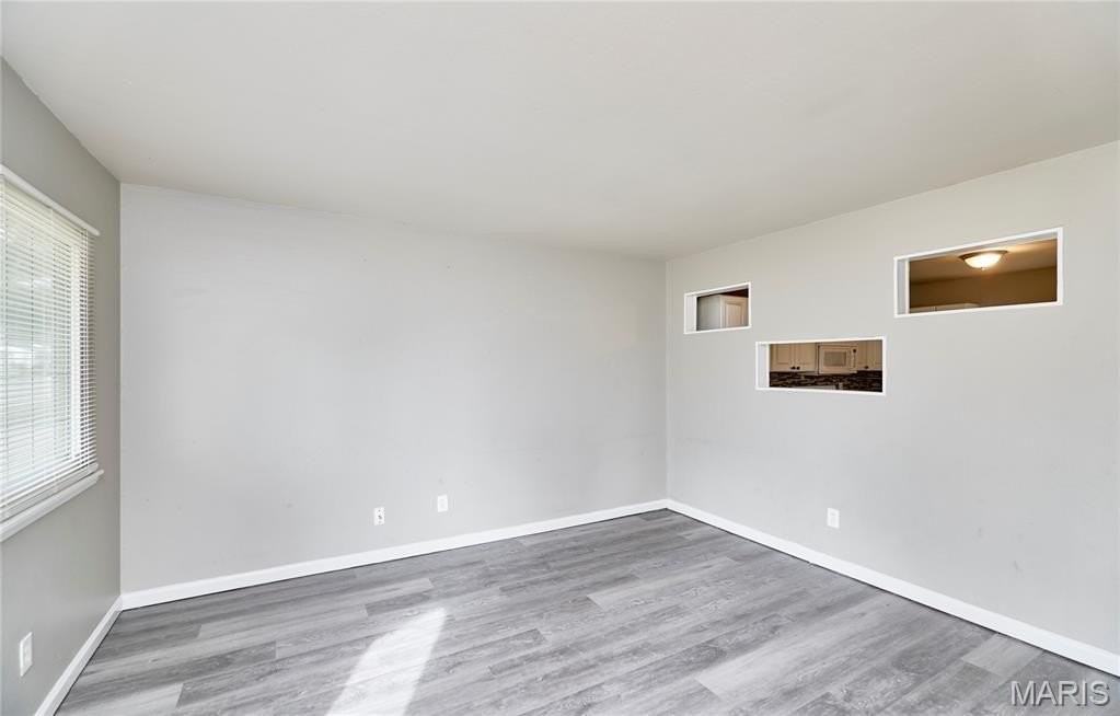 665 Central Pkwy - Photo 7 of 23