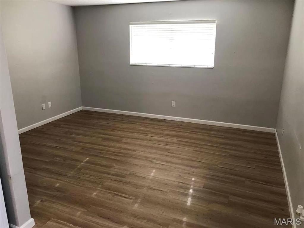 8 Jardin Court #E - Photo 2 of 7