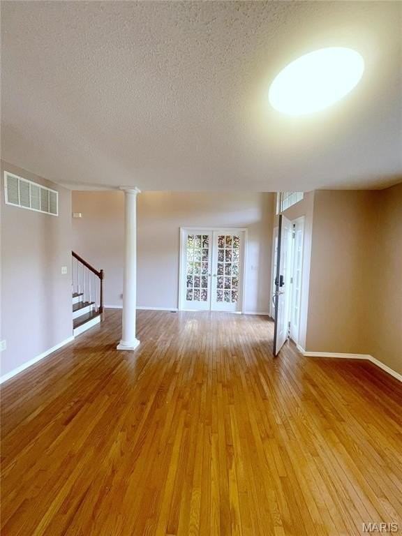 1146 Illini Drive - Photo 6 of 30