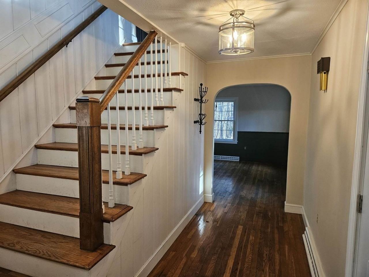 38 Piscataqua Rd - Photo 2 of 22