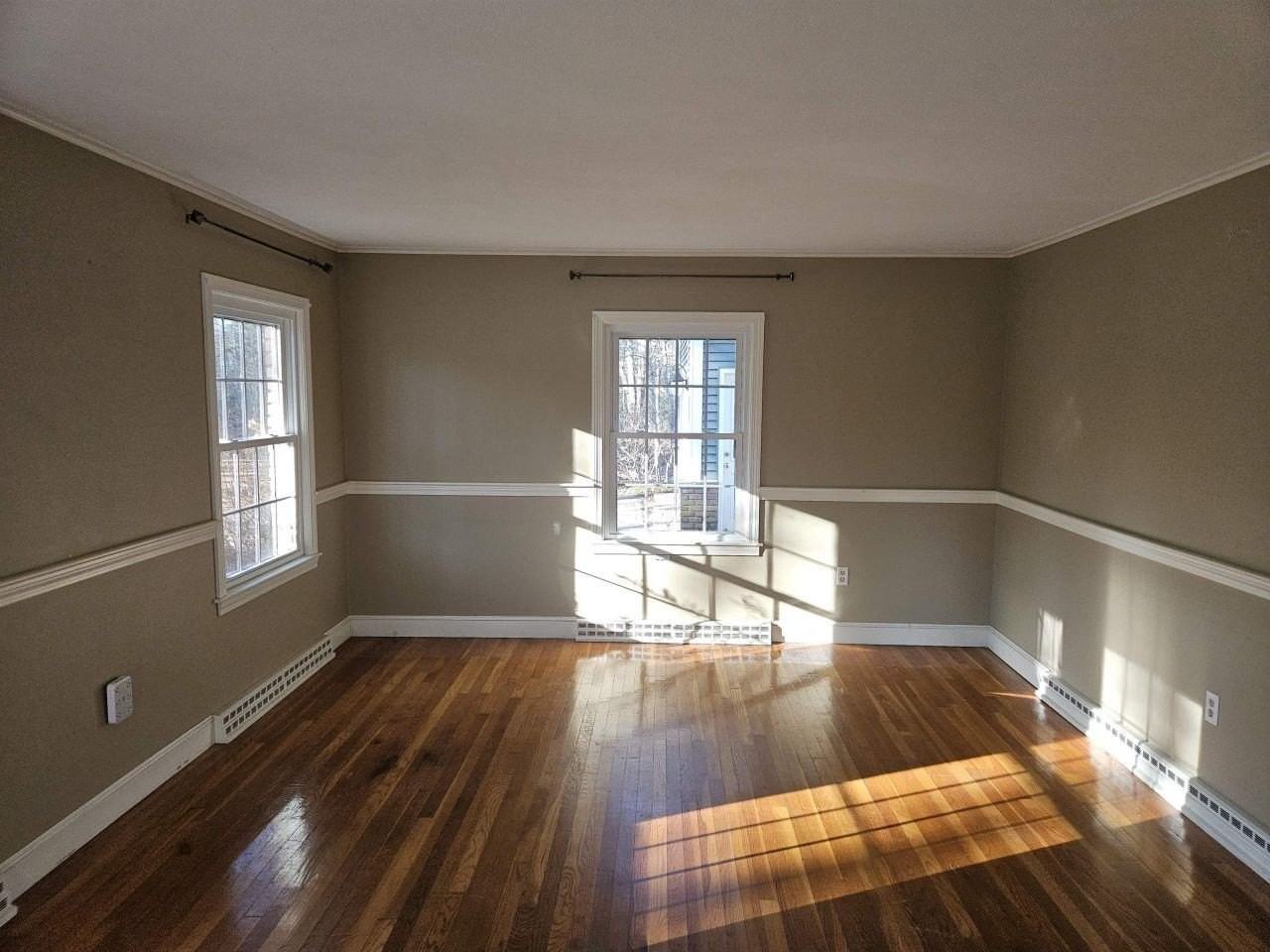 38 Piscataqua Rd - Photo 6 of 22