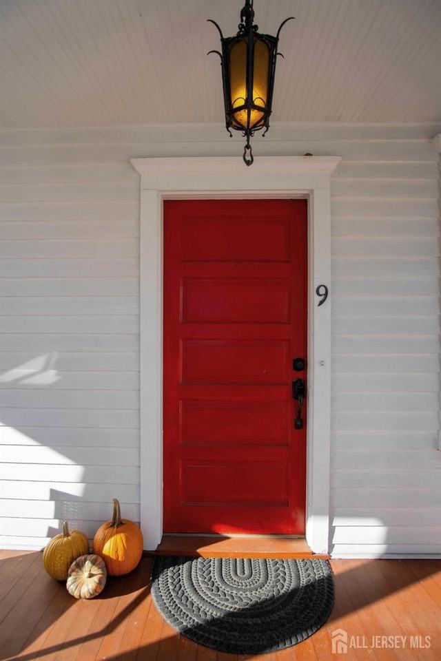 9 Academy St - Photo 7 of 45