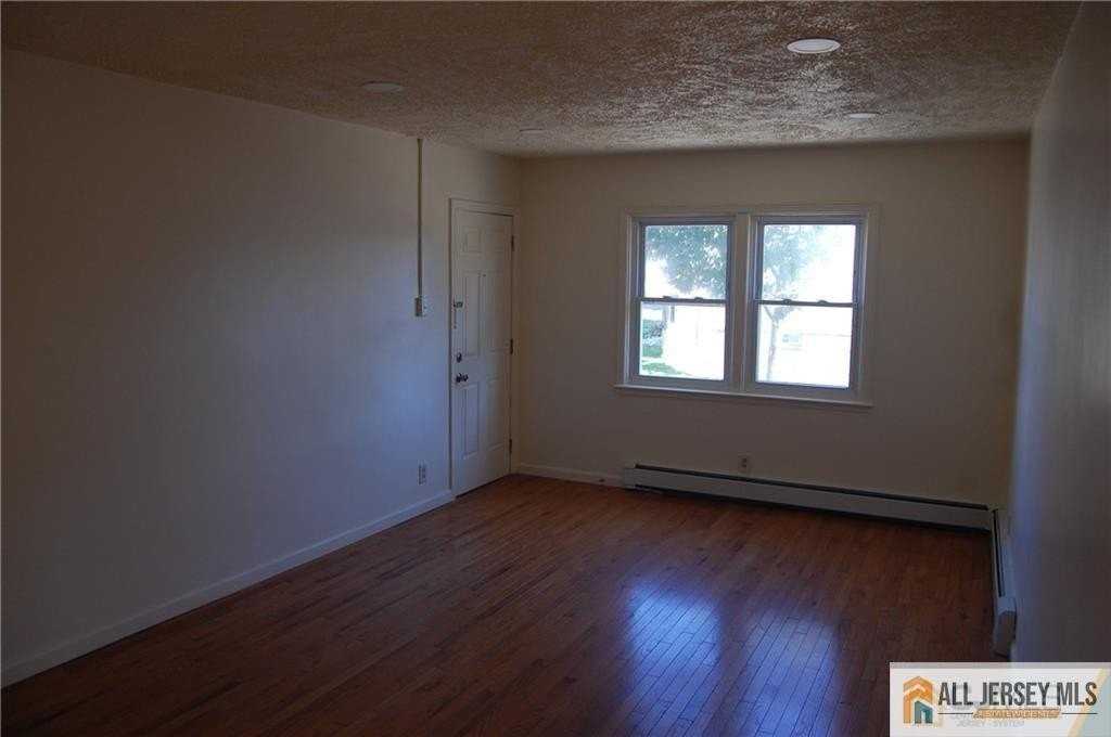 57 Avenel St #2 - Photo 4 of 10