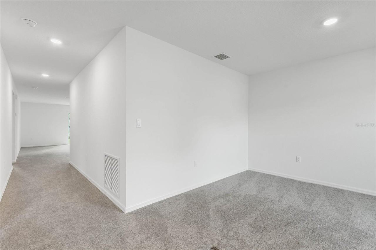 134 Rolling Sands Dr - Photo 3 of 29