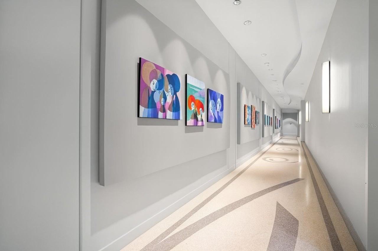 150 E Robinson St #29B - Photo 4 of 27